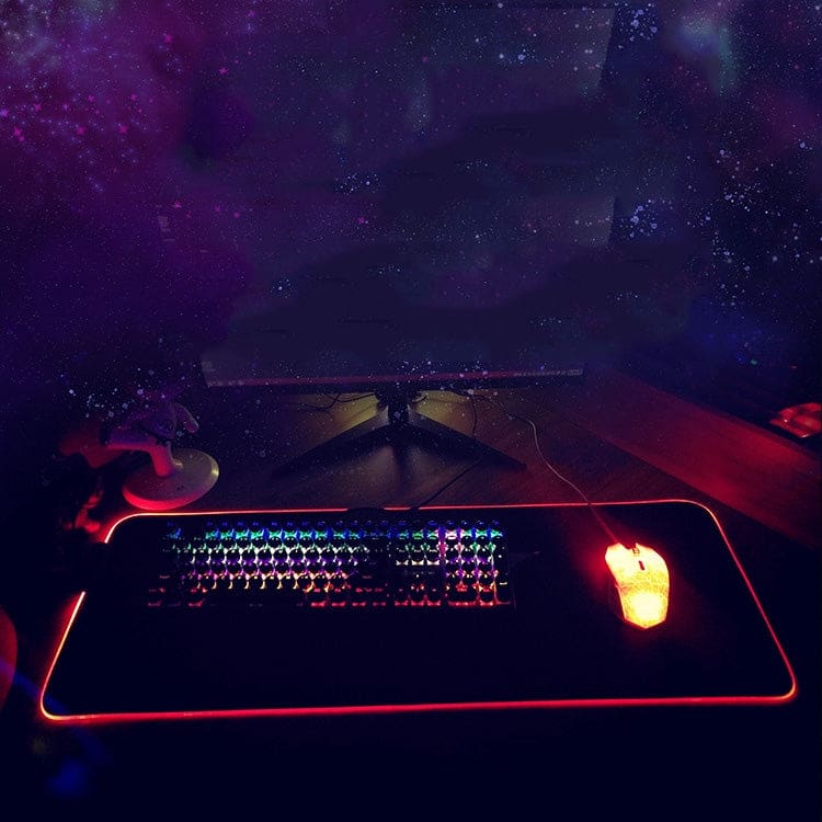 Cobra LED Edge Large Desktop and Mouse Pad, 12 Lighting Modes - Image 5