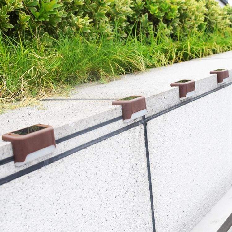 Solar Powered Stair, Step or Railing Lighting. 4 Pack - Image 3