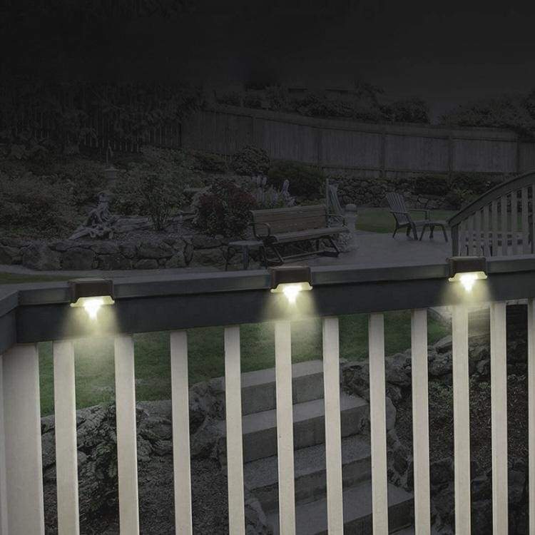 Solar Powered Stair, Step or Railing Lighting. 4 Pack - Image 9