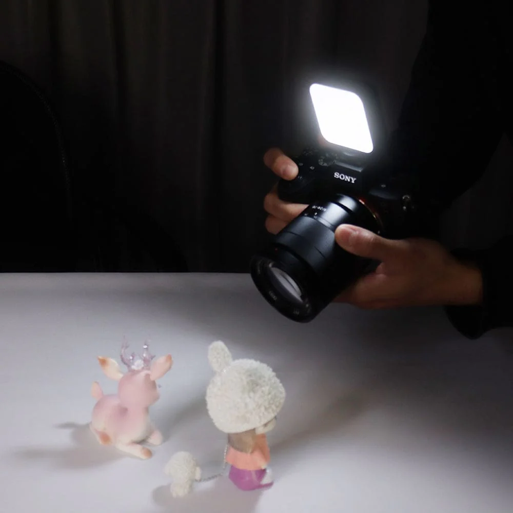 Vloglite W36 Mini LED Photography Beauty Light, Rechargeable, 36 LEDs - Image 3